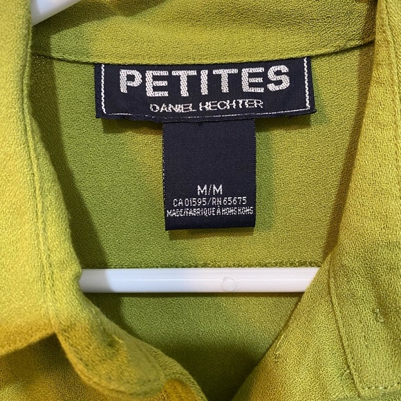 Green button up - Picture 3 of 3